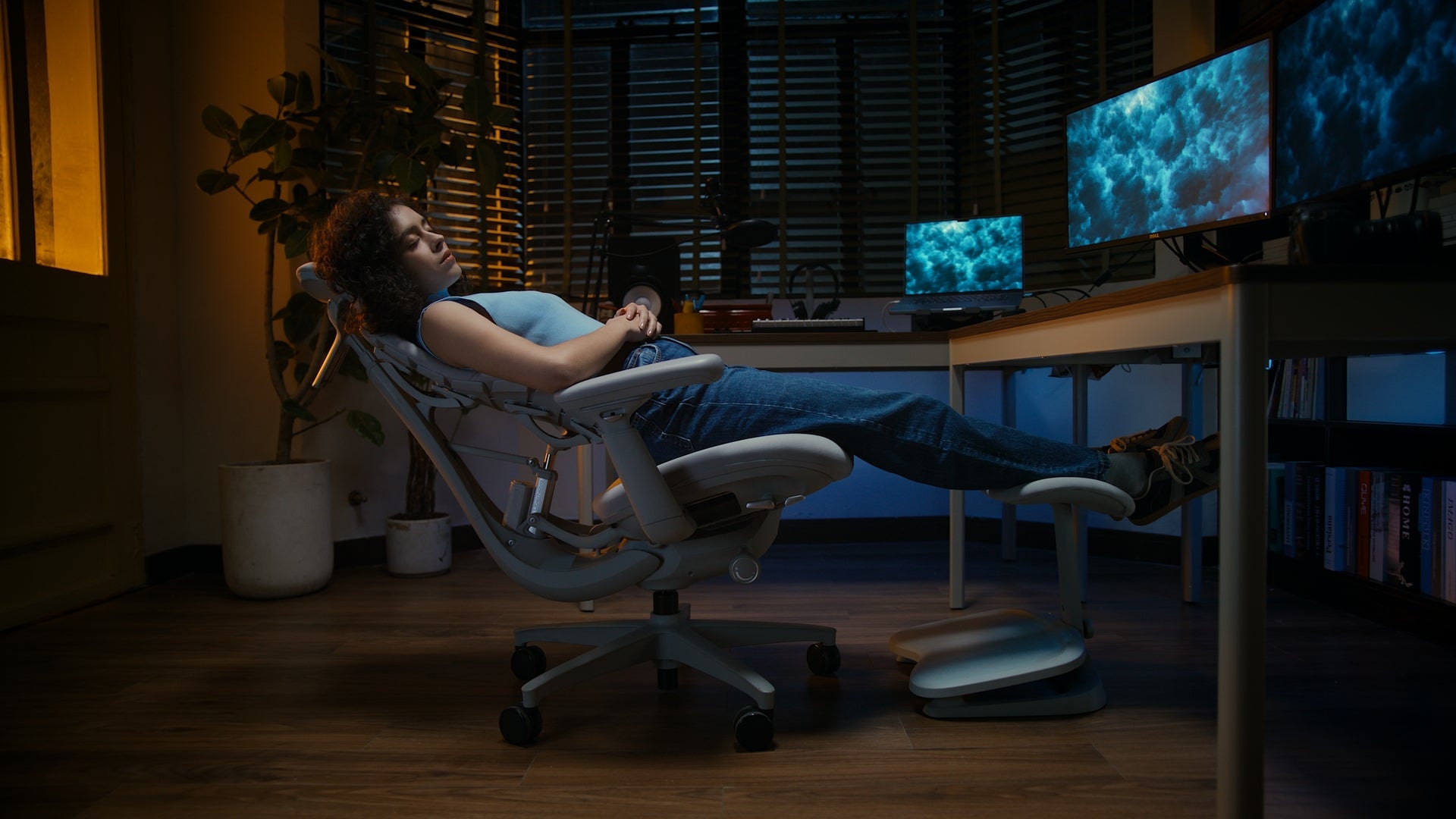 Le fauteuil LiberNovo Omni s'adapte dynamiquement pour réduire les maux de dos